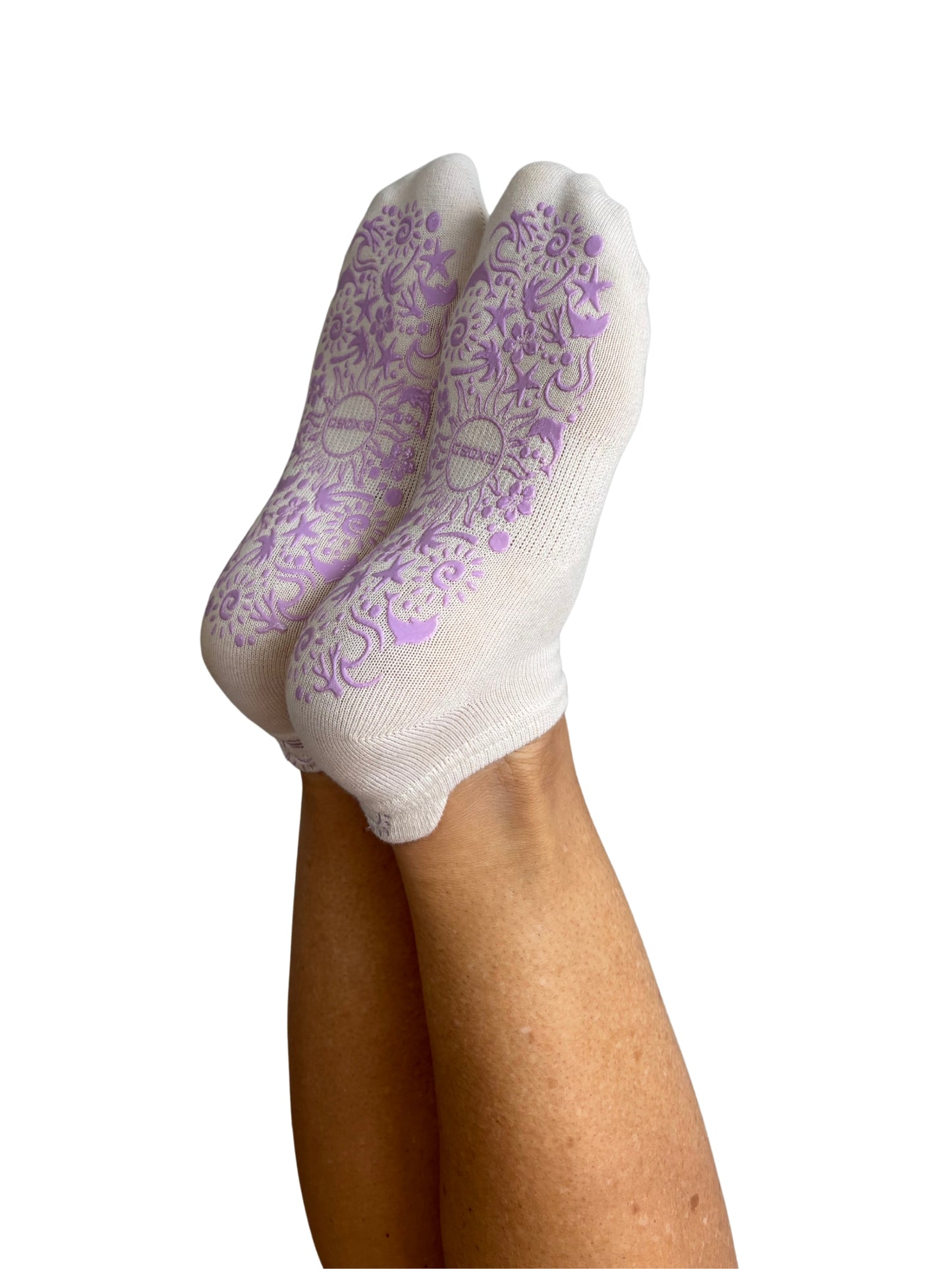 Hot Mess Low Rise Grip Socks