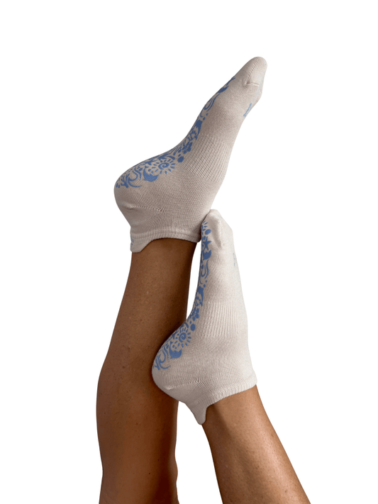 Beach Babe Low Rise Grip Socks - GSOXS