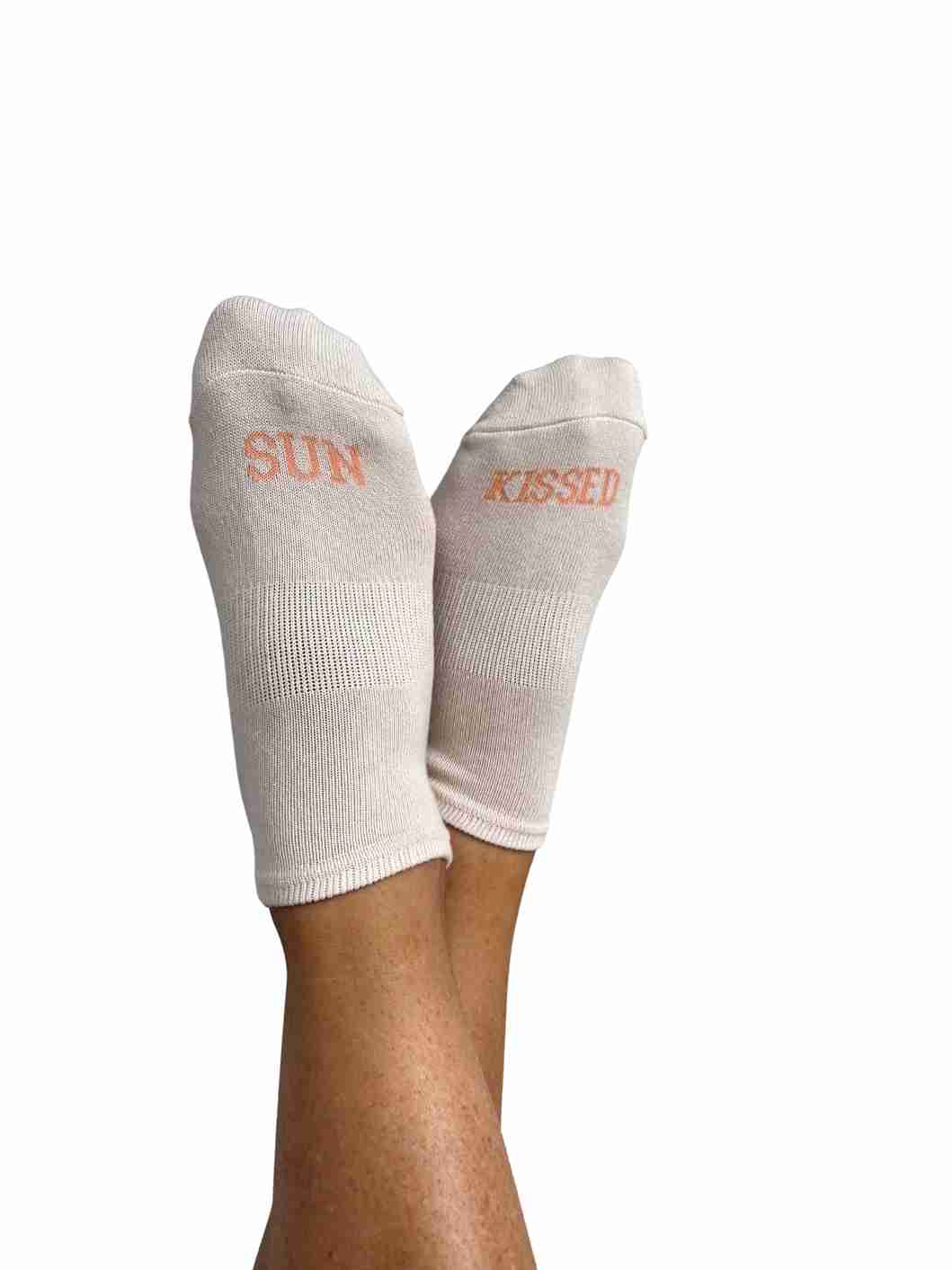 Sun Kissed Low Rise Grip Socks - GSOXS